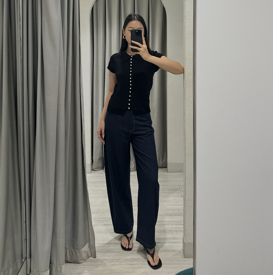 @eun_mjy 164cm, Bust 30.5", Waist 24", Hips 35"