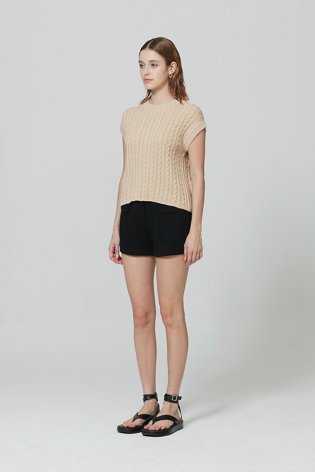 CABLE KNIT TOP