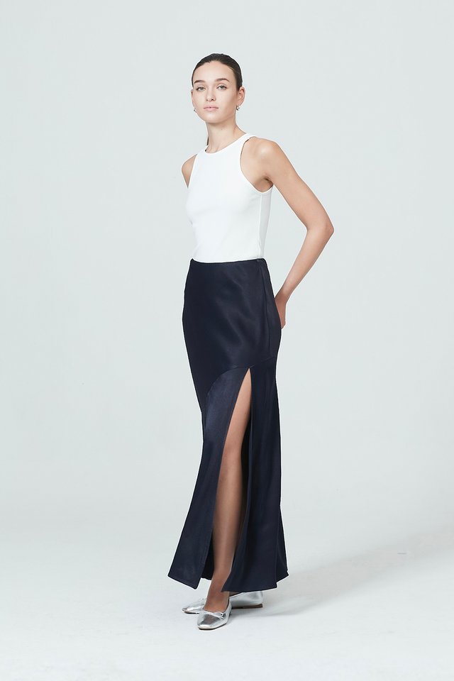 MAXI SKIRT WITH SLIT