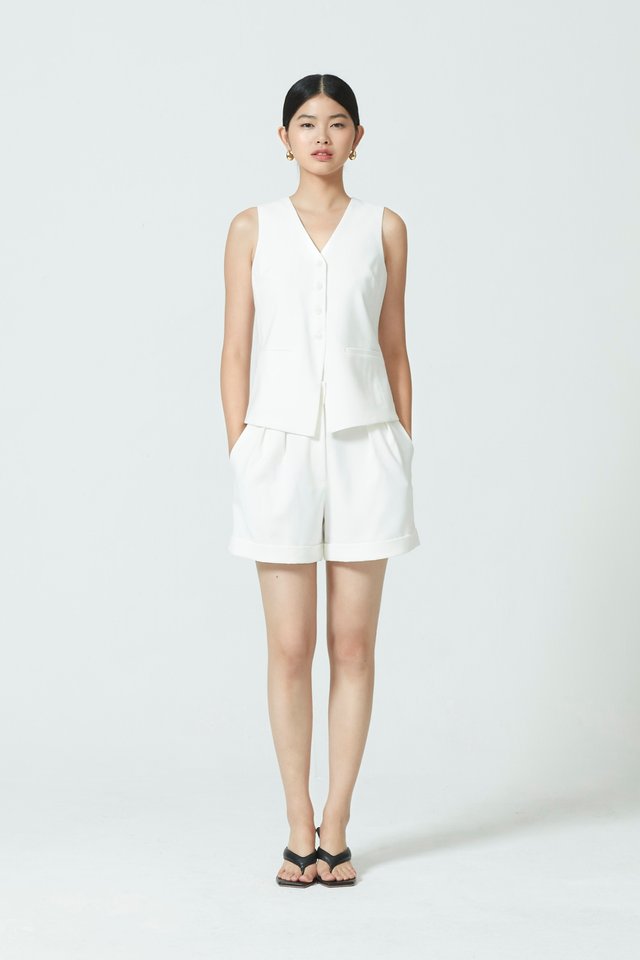 TAILORED CUFF SHORTS WITH LINING