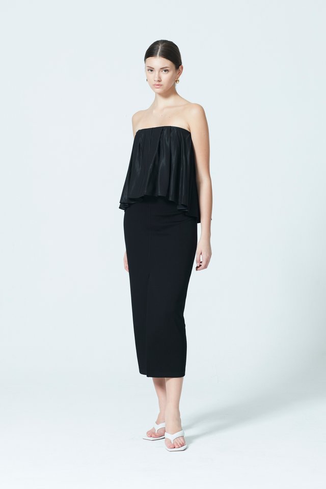 PLEATED STRAPLESS TOP