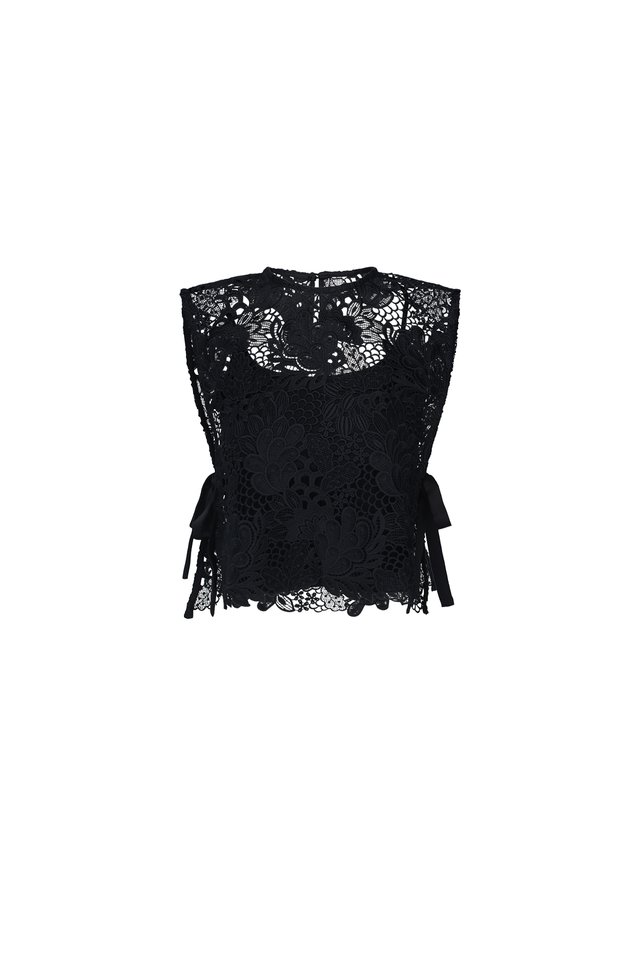 GUIPURE LACE TOP WITH INNER 