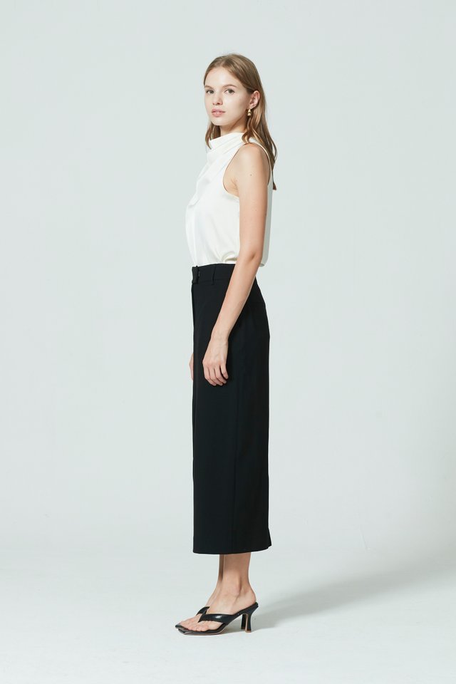 TAILORED STRAIGHT SKIRT