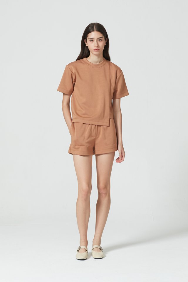 SIDE POCKETS SWEAT SHORTS 