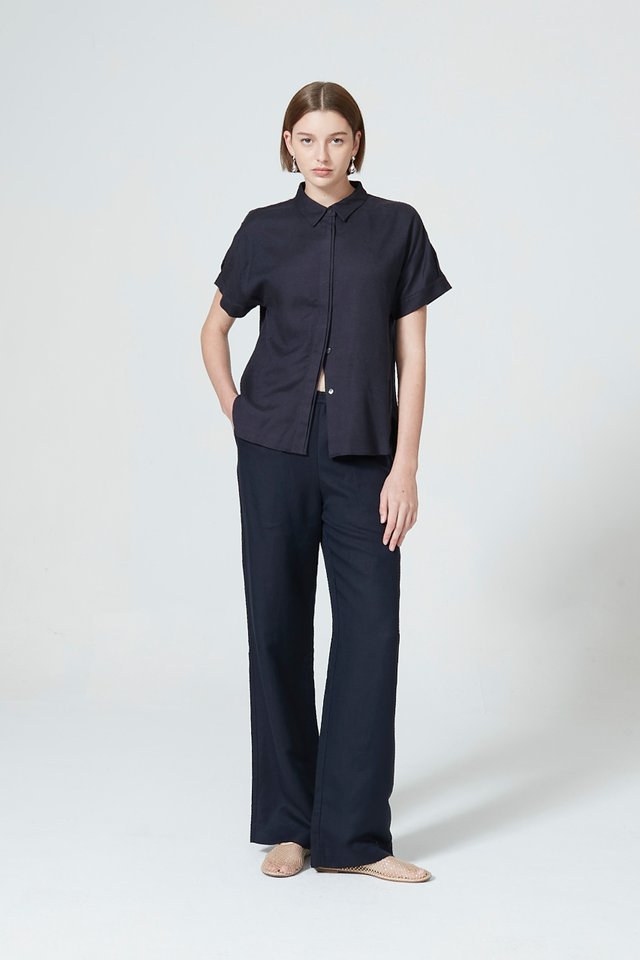 SHORT SLEEVE SHIRT