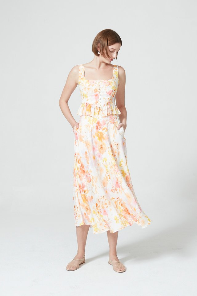 FLORAL FLARE SKIRT