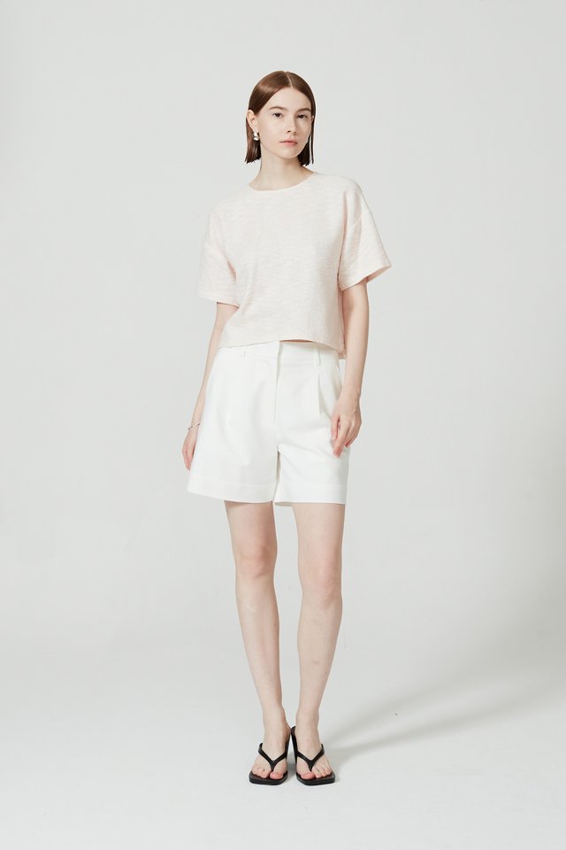 TEXTURED SHORT SLEEVE TOP