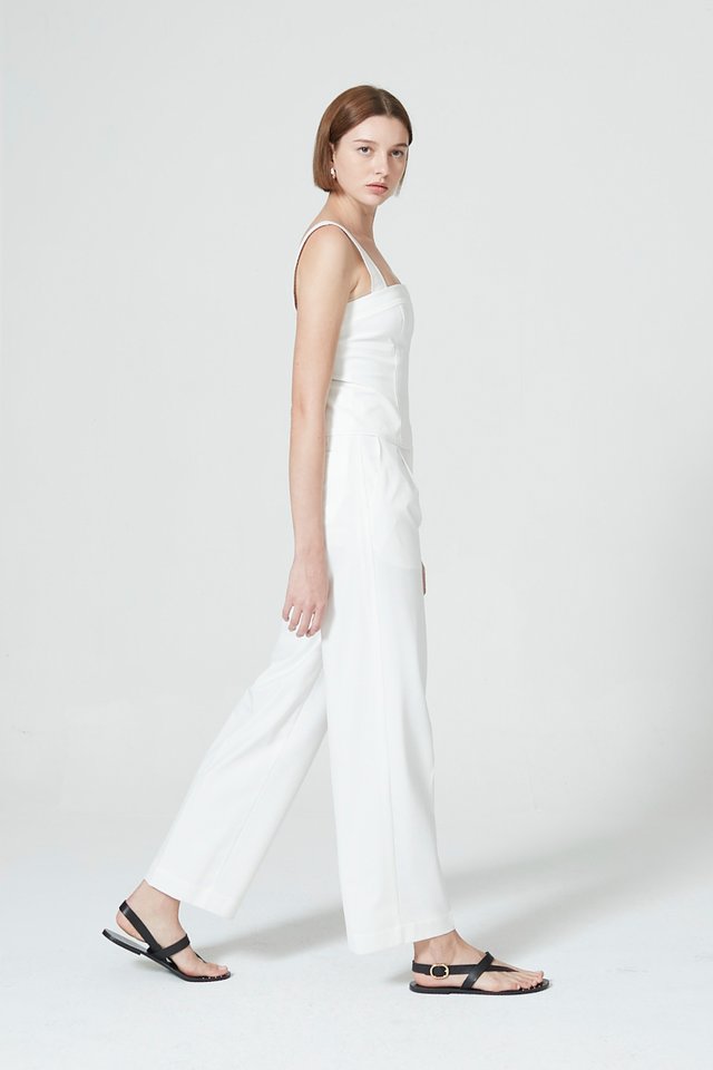 PLEATED STRAIGHT PANTS