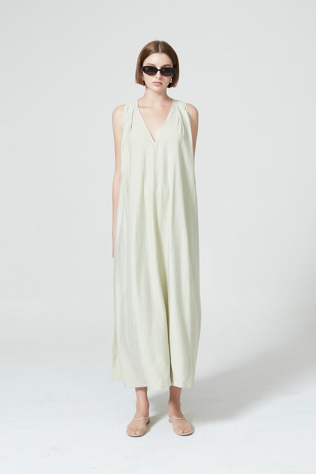 V-NECK MAXI DRESS WITH INNER SLIP