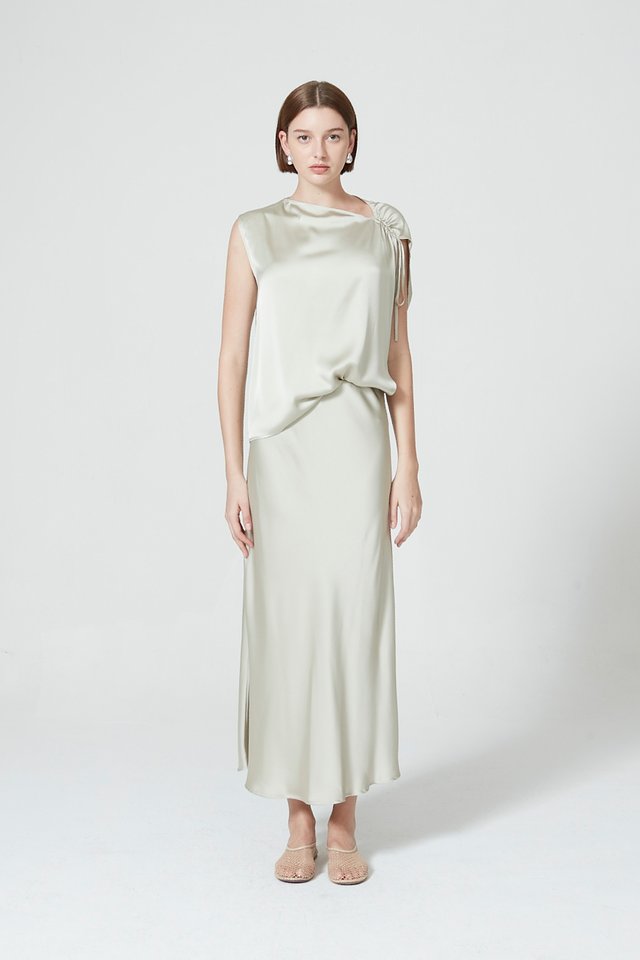 RUCHED DETAIL SATIN TOP