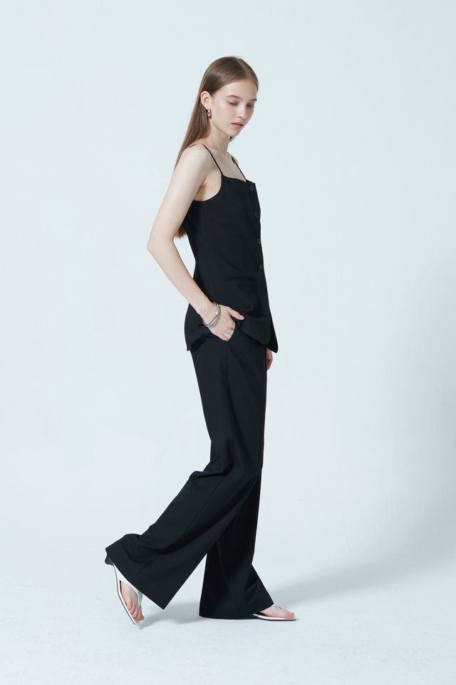 WIDE LEG PLEATED PANTS