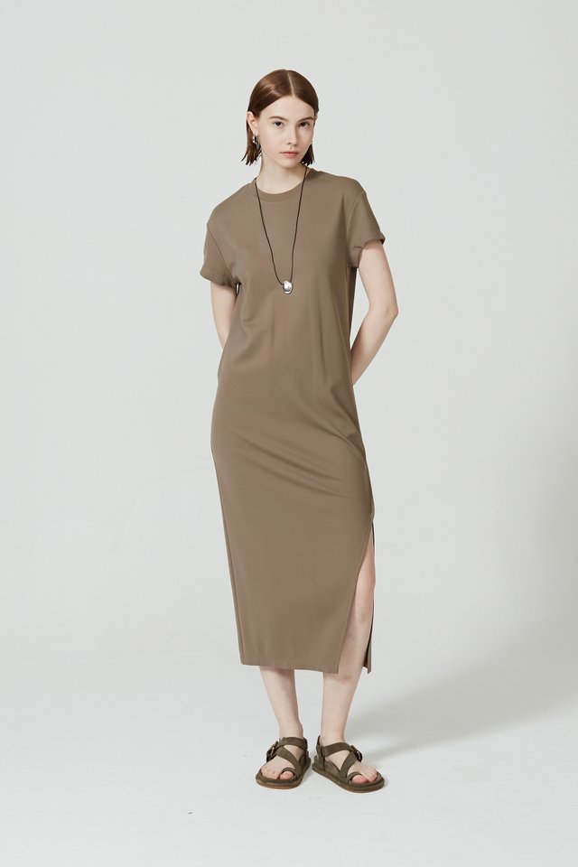 HIGH SLIT MIDI T-SHIRT DRESS