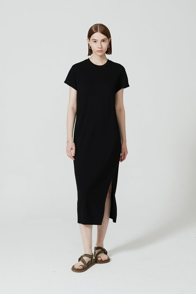 HIGH SLIT MIDI T-SHIRT DRESS