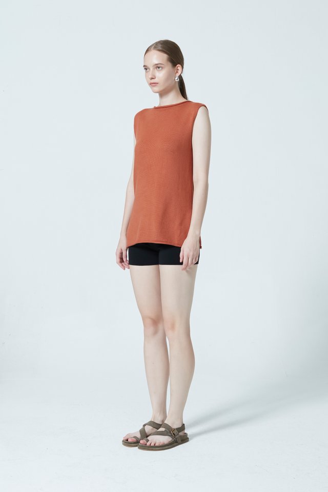 SOFT KNIT TUNIC TOP