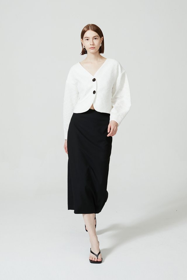 CROPPED TEXTURED JACKET