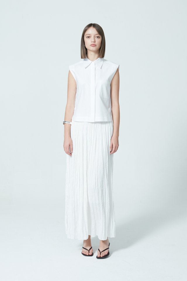 BOXY SLEEVELESS SHIRT