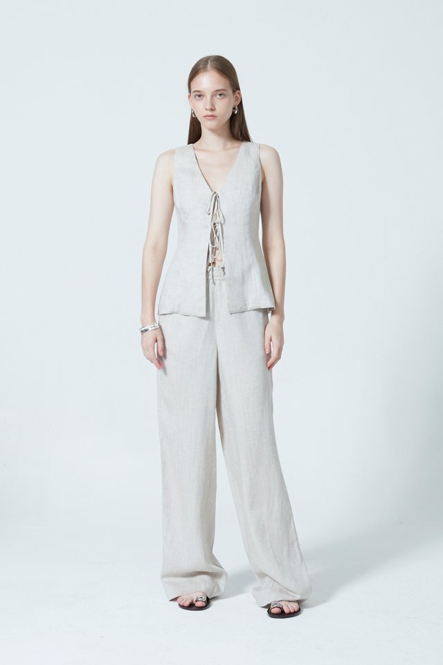 TIE FRONT VEST TOP