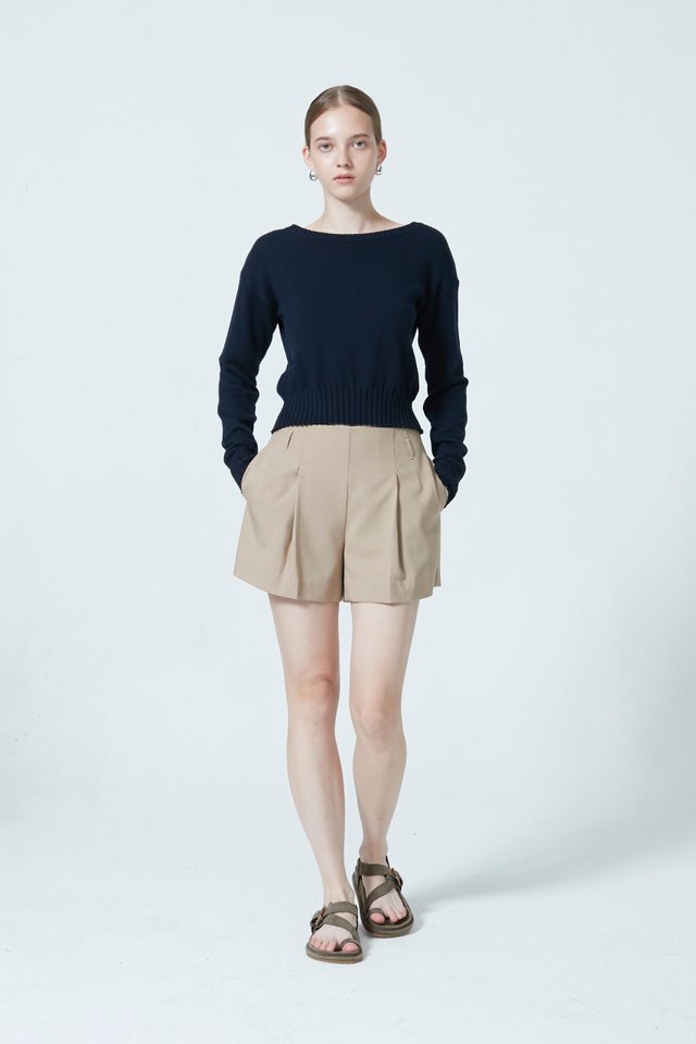 BOX PLEATED SHORTS