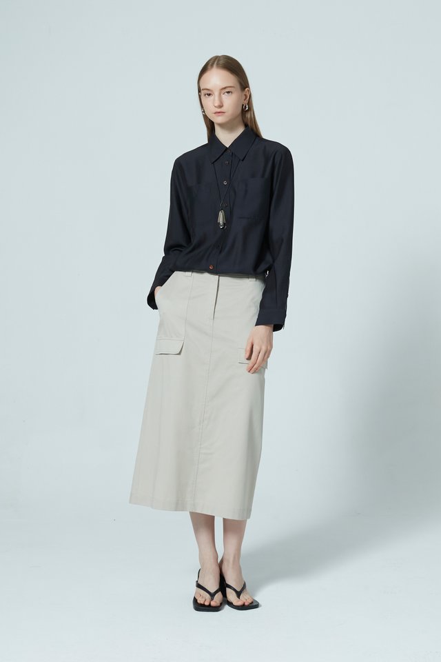 PATCH POCKETS SKIRT