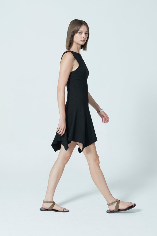 HANDKERCHIEF HEM JERSEY DRESS