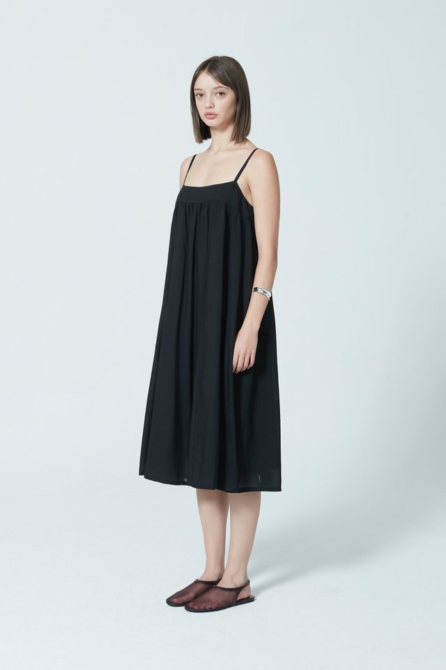 PANEL FLARE DRESS