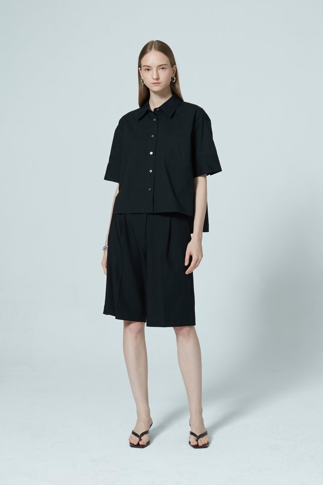 BOXY SHORT SLEEVE SHIRT