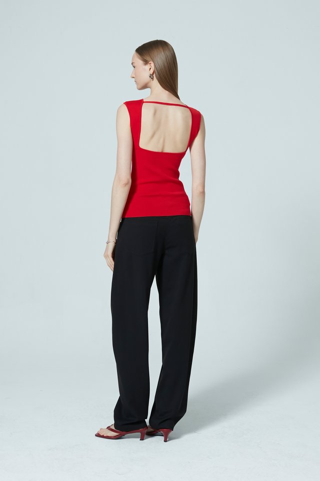 OPEN BACK KNIT TOP