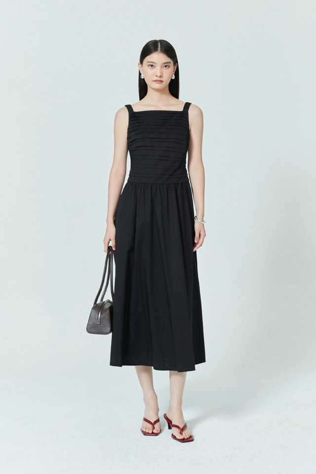PLEATED MIDI DRESS