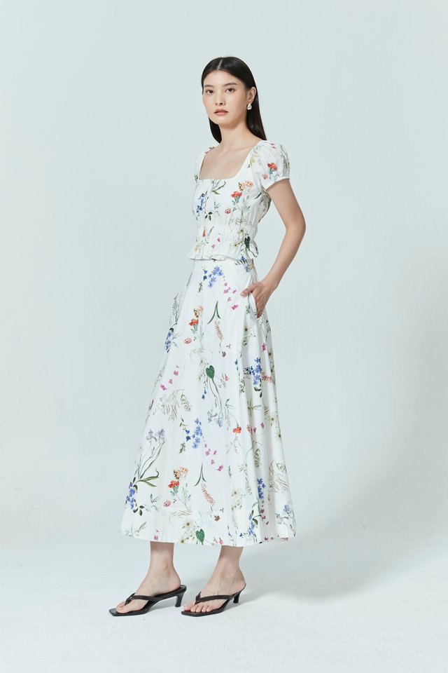 FLORAL FLARE SKIRT