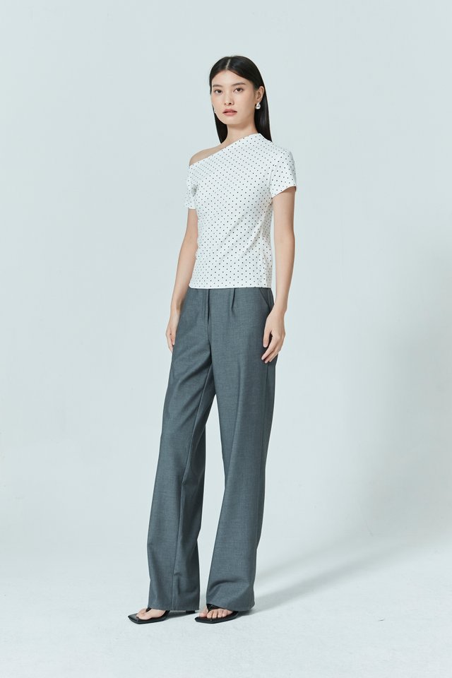 POLKA DOTS OFF SHOULDER TEE