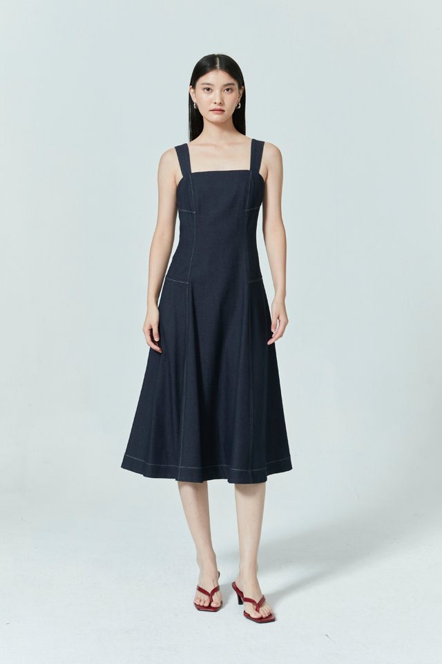 SLEEVELESS DENIM MIDI DRESS