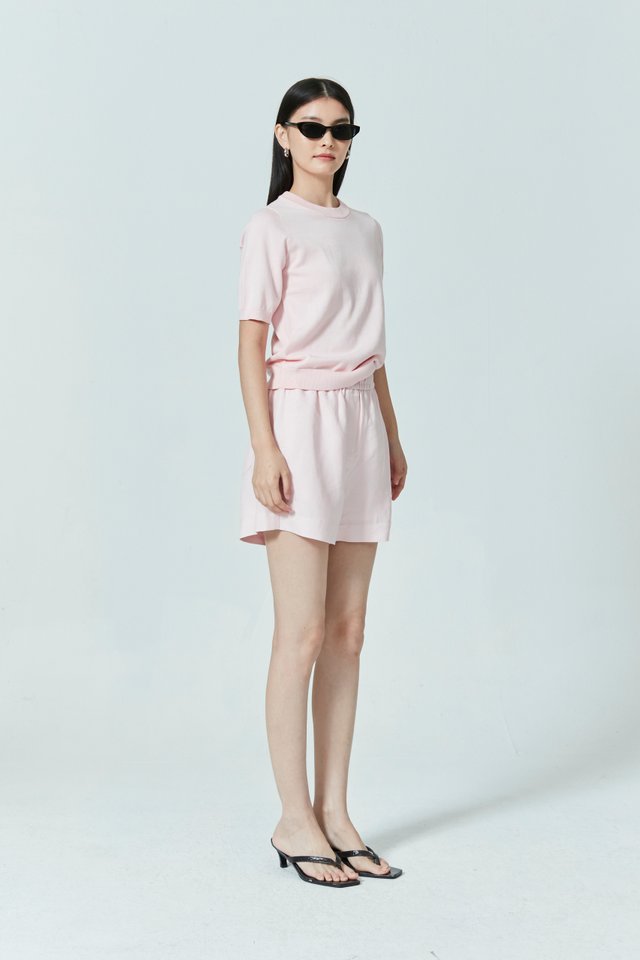 KNITTED SHORT SLEEVE TOP