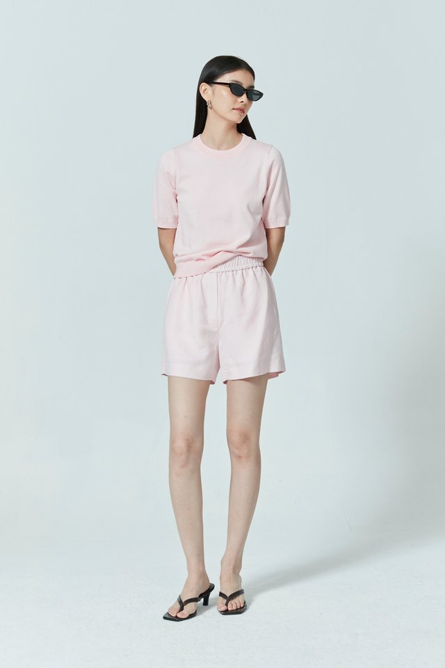 KNITTED SHORT SLEEVE TOP