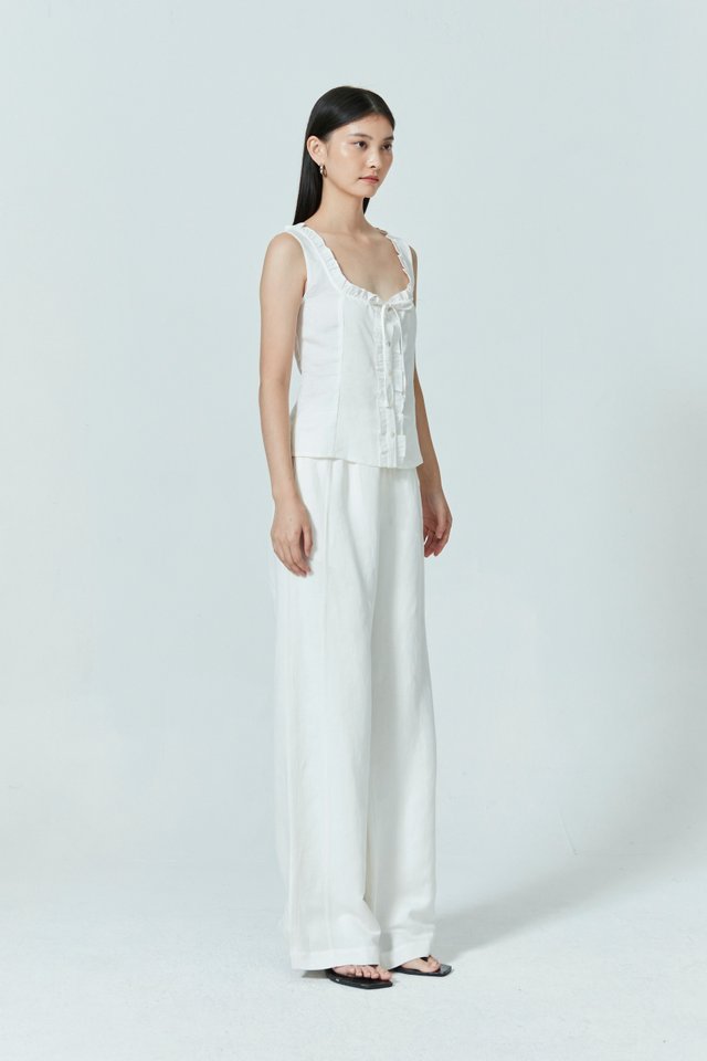 RUFFLE TRIMMED LINEN TOP