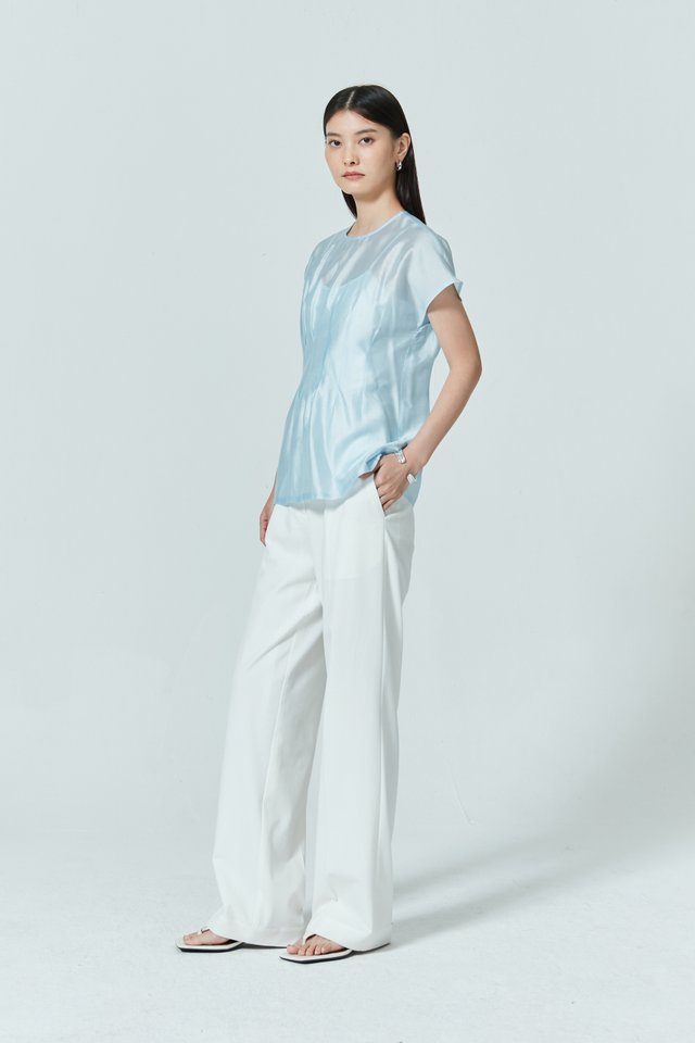 SHEER PINTUCK WITH INNER TOP