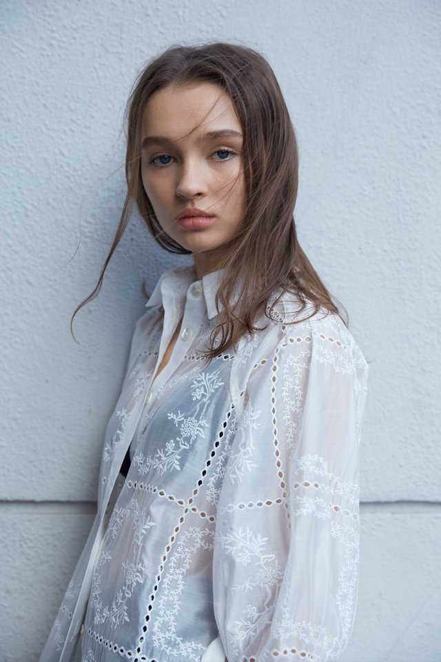 LIORA EMBROIDERY DRESS WITH BELT