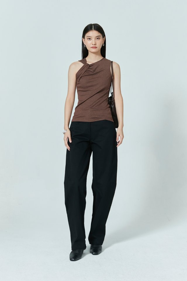 TWISTED DETAIL SLEEVELESS TOP