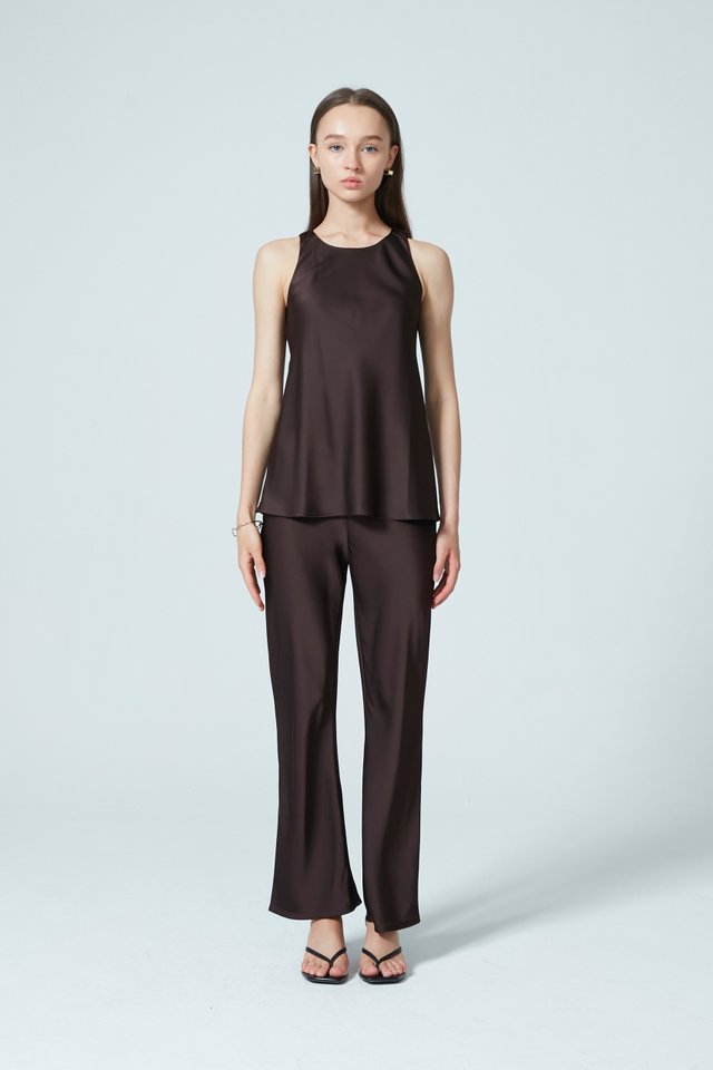 SLEEVELESS SATIN TOP