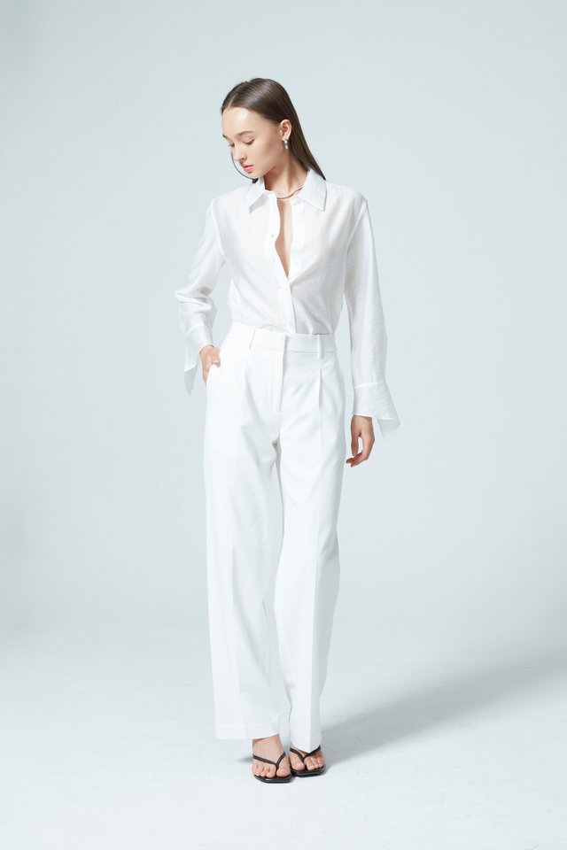 BOXY SHIRT WITH CUFF DETAIL