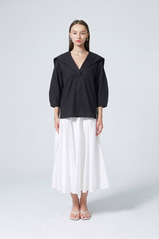 SAILOR COLLAR BLOUSE