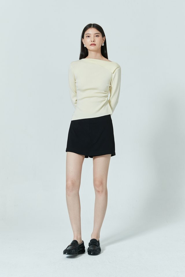 ASYMMETRICAL LONG SLEEVE TOP