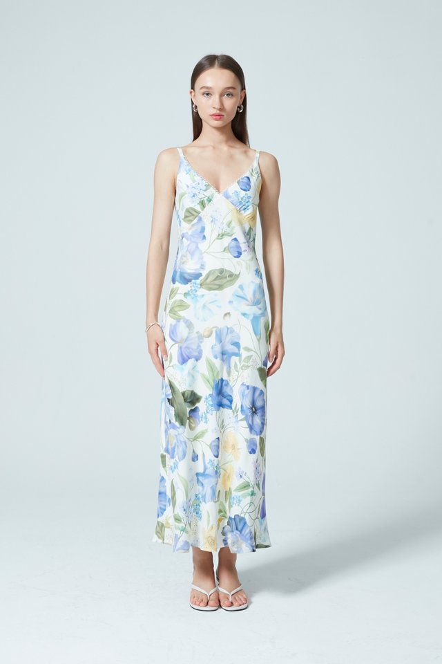 FLORAL LACE TRIMMED DRESS