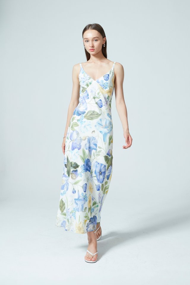 FLORAL LACE TRIMMED DRESS