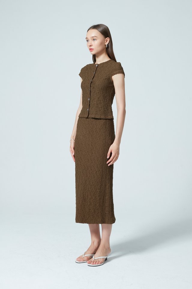 CRINKLED BUTTON FRONT TOP