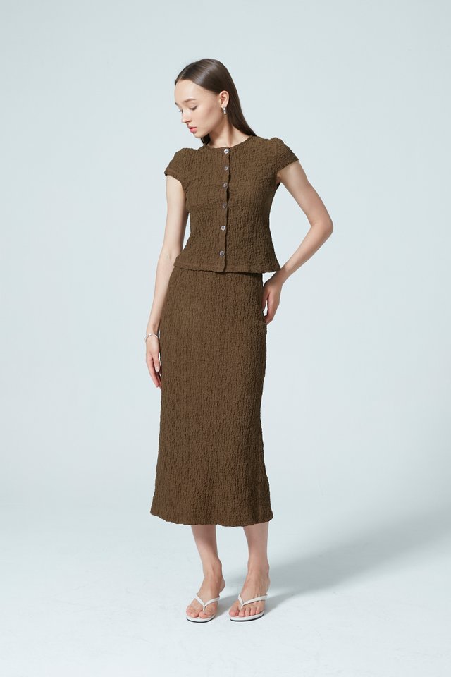 CRINKLED BUTTON FRONT TOP