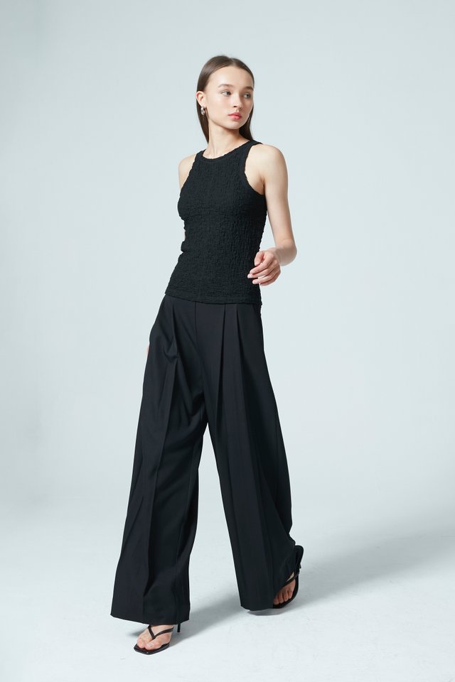 PLEATED FLARE PANTS