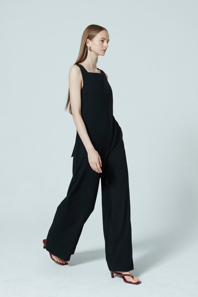SQUARE NECK JUMPSUIT