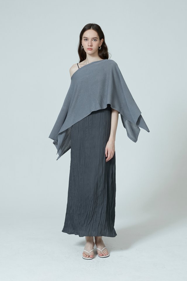 KNITTED PONCHO