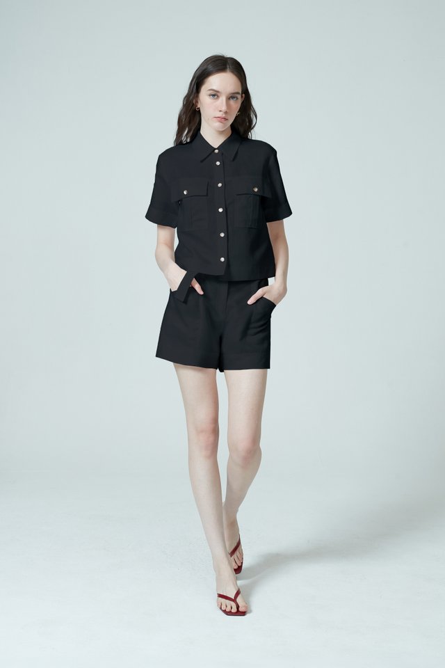 UTILITY SHORTS WITH BELT