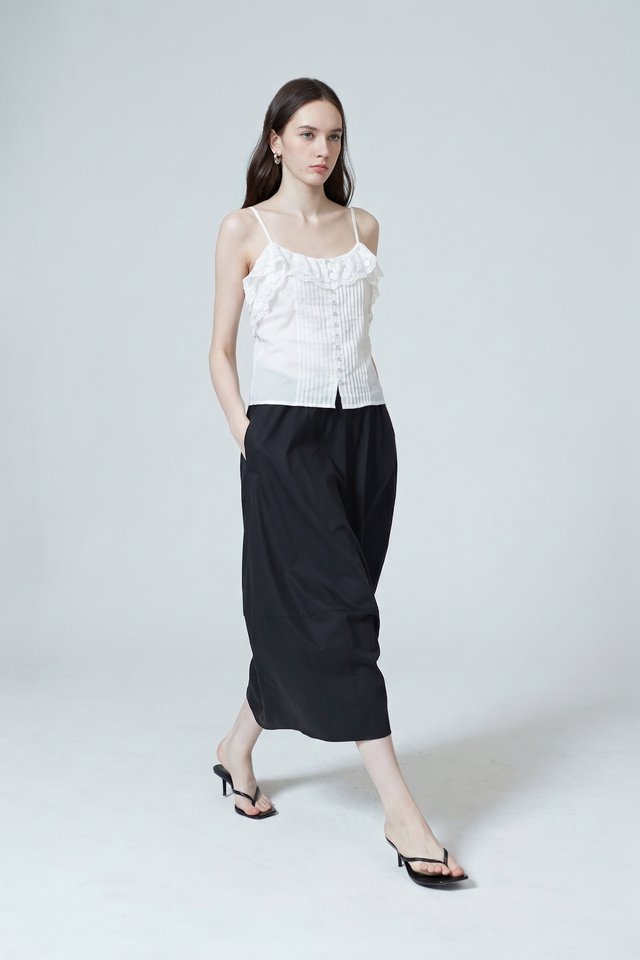 LACE TRIMMED CAMISOLE TOP